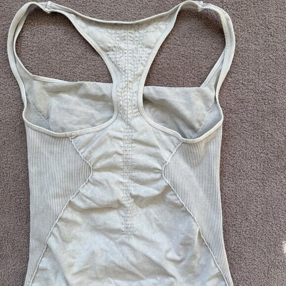 NEW - FREE PEOPLE MOVEMENT - Good Karma Long Tank - VINTAGE ICE GREY - Picture 2 of 5